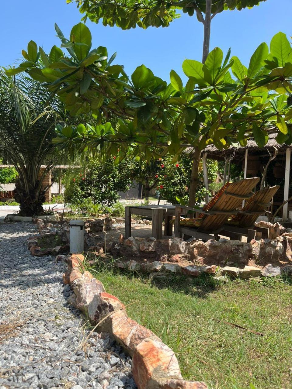 African Treasure Beach Resort Kokrobite Bagian luar foto