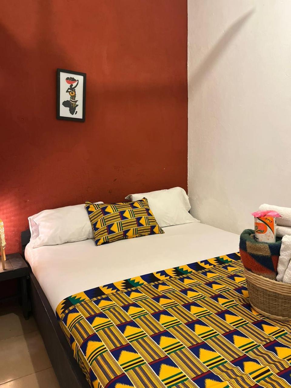 African Treasure Beach Resort Kokrobite Bagian luar foto
